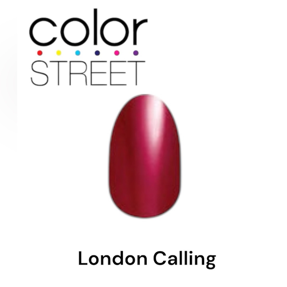 3 FOR $35: COLOR STREET Nail Strips - London Calling